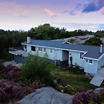 Ferienhaus Idyllic In Fantastic Ocean View