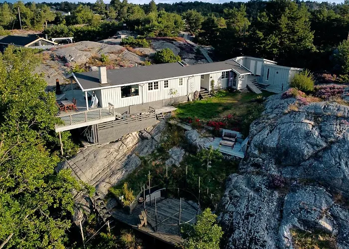 Idyllic In Fantastic Ocean View Lillesand