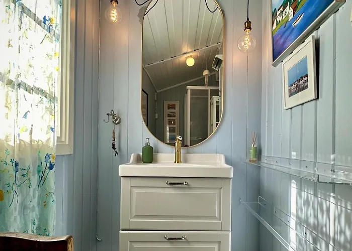 Semesterbostad Idyllic In Fantastic Ocean View