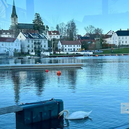Tatil Evi Idyllic In Fantastic Ocean View Lillesand